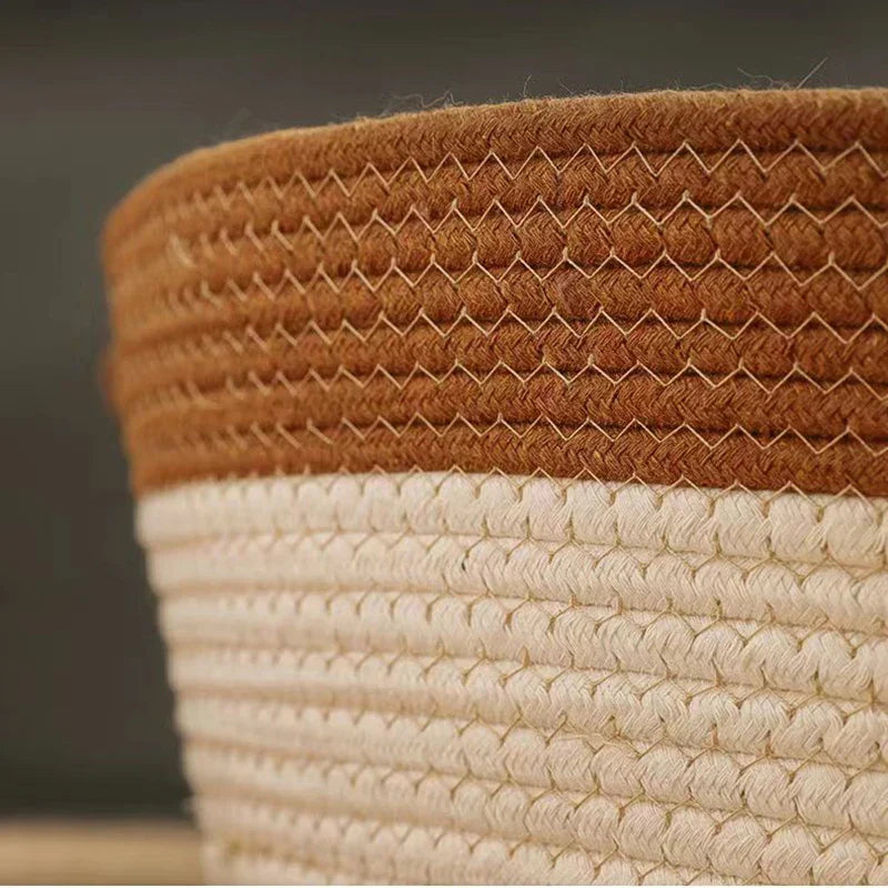 Cozy Pet Bed Basket